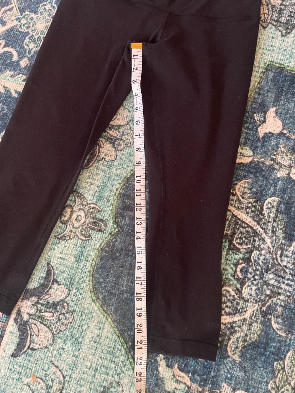 lululemon athletica Blackcrop Leggings - Picture 6 of 6